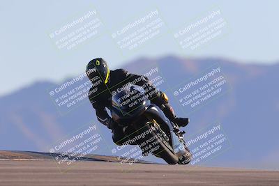 media/Nov-06-2023-Moto Forza (Mon) [[ce023d0744]]/3-Intermediate Group/Session 5 (Turn 9)/